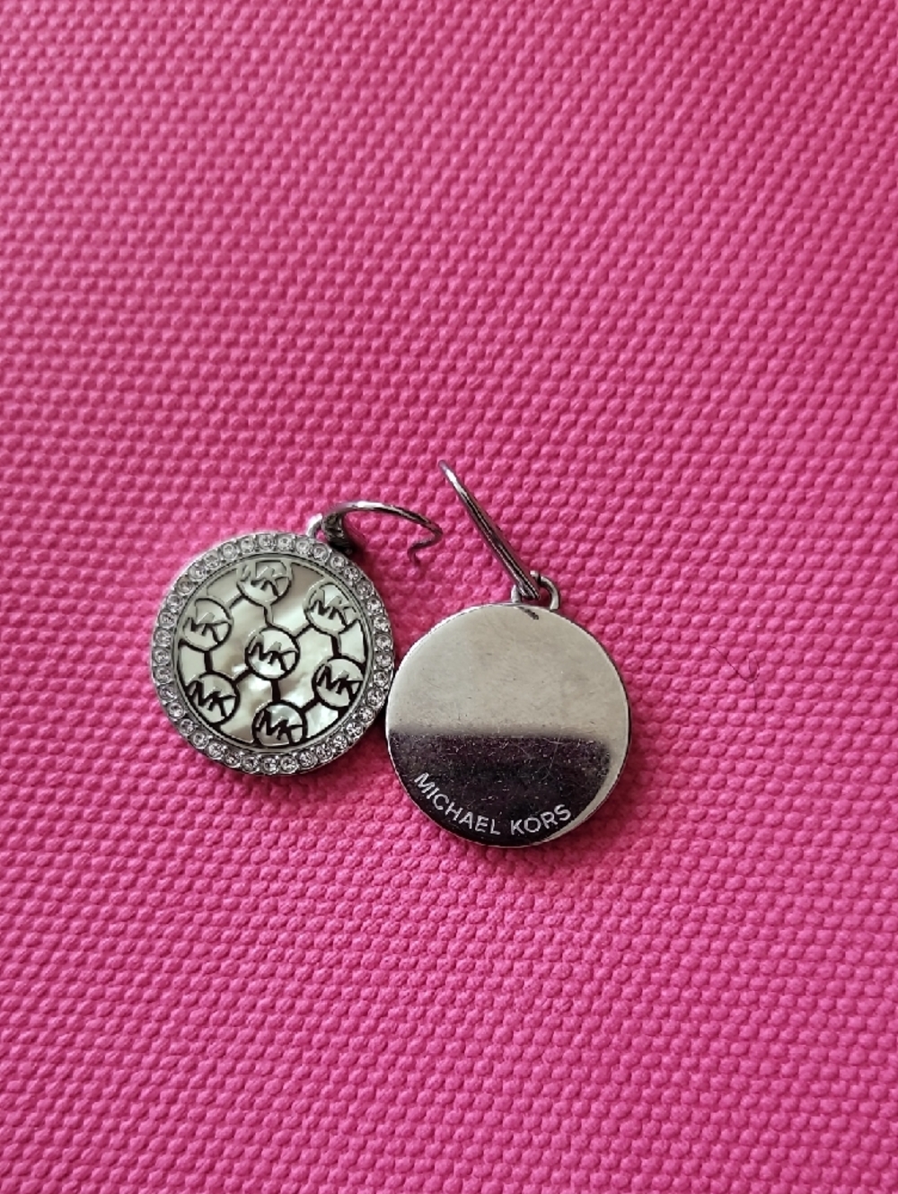 Michael Kors Silver-Tone Crystal Rim Mother-of-Pearl Logo Drop Earrings - Picture 4 of 9